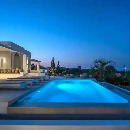Villa Maria Paros *