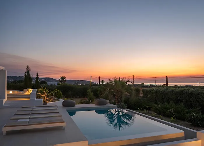 Maria Paros Molos (Paros)